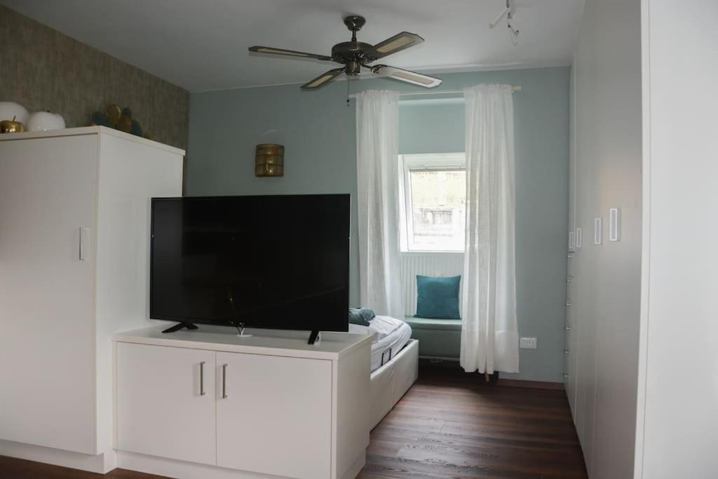 Moderne Ferienwohnung Merano Extérieur photo